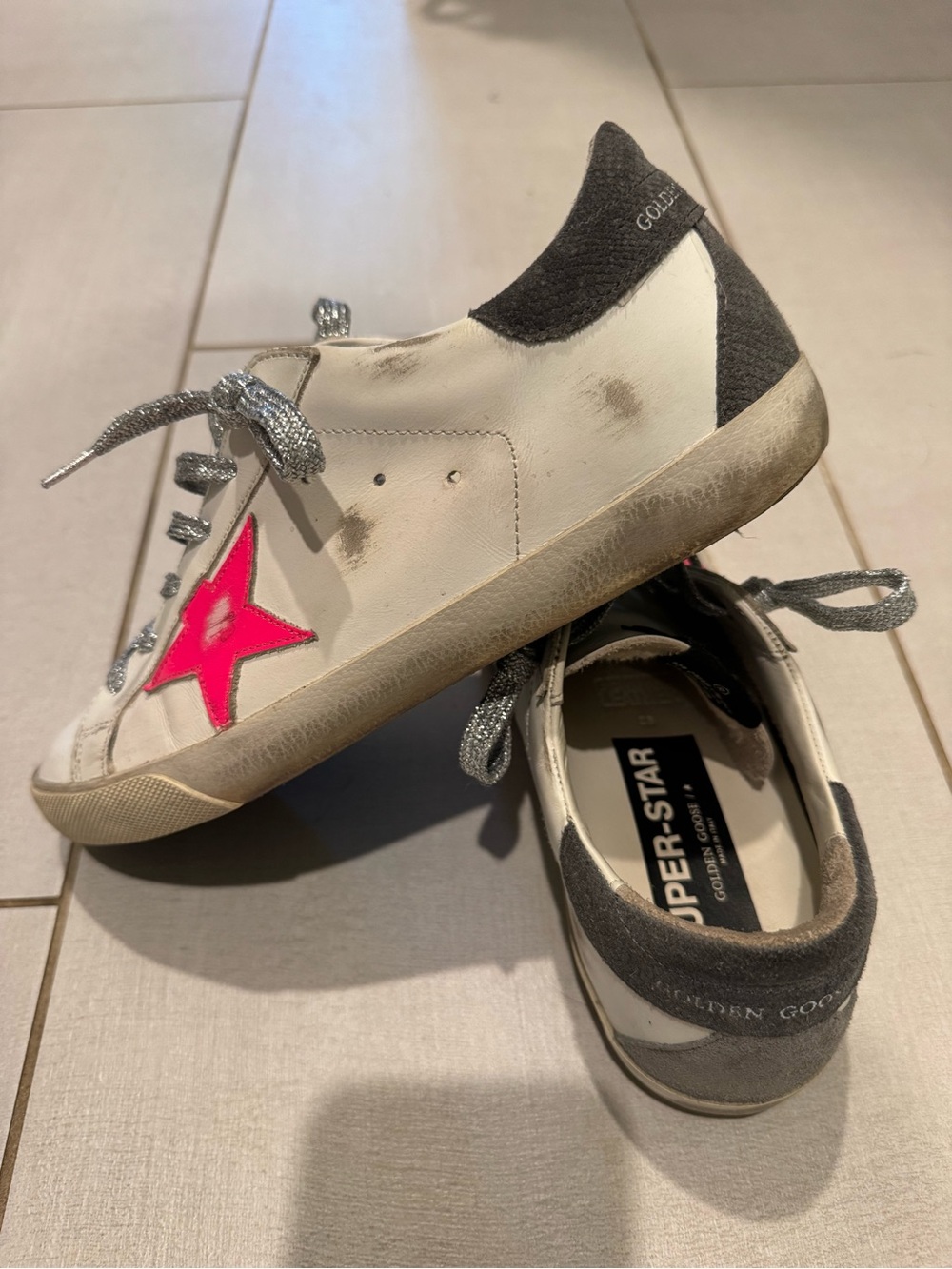 Golden Goose White Sneakers with Pink Star and Silver Laces - Picture 2 of 2